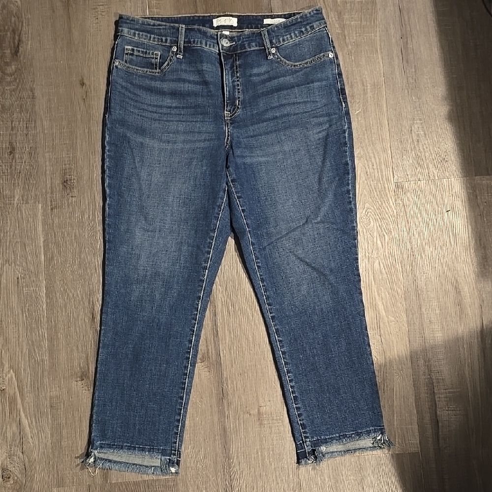 Sofia Vergara Jeans - image 2